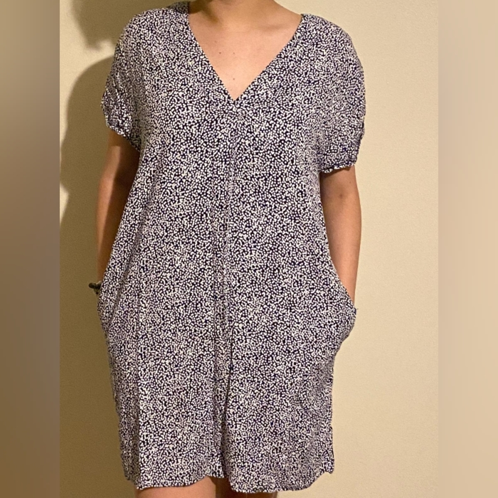 GAP dress middle 100% cotton black and White print super fresh Size  S.